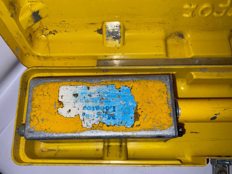 Magnetic Locator Please see pictures  -