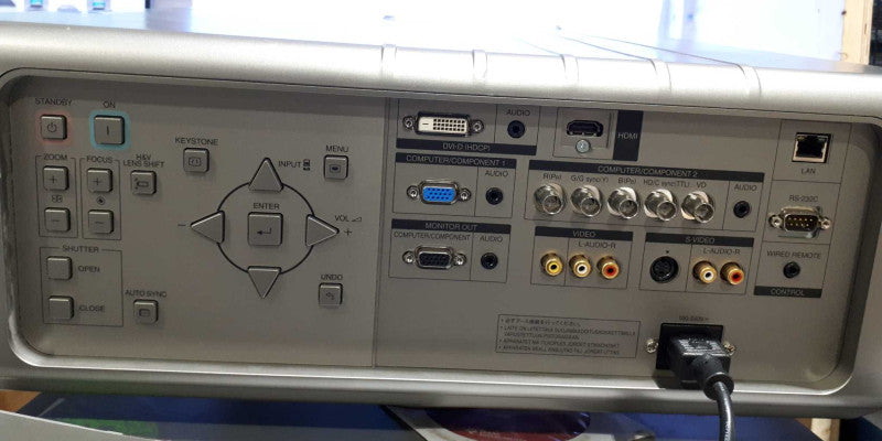 Sharp XG-P610X DLP XGA Projector !