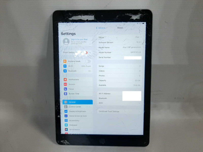 Apple iPad 5th GEN(A1822). 32GB Wi-Fi + Cellular Unlocked - Silver $
