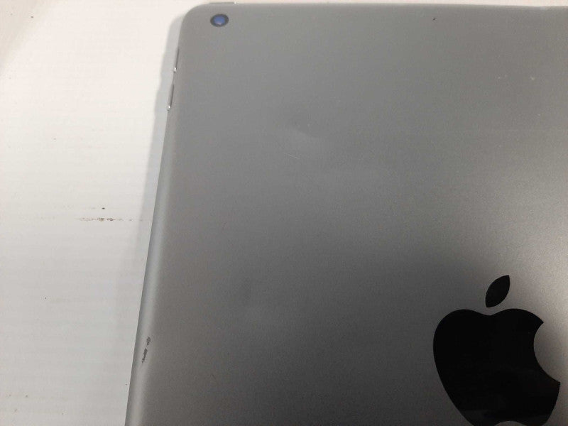 Apple iPad 5th GEN(A1822). 32GB Wi-Fi + Cellular Unlocked - Silver $
