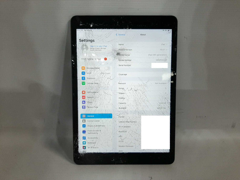 Apple iPad 9th GEN(A2603). 256GB Wi-Fi + Cellular Unlocked - Grey READ $
