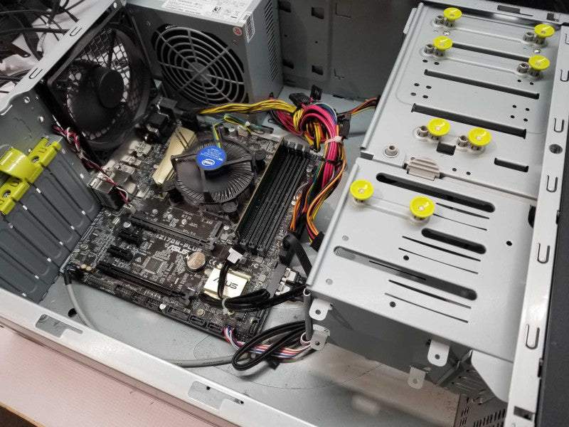 Custom Desktop Z170M-Plus - i7-6700 3.4GHz, 8GB RAM