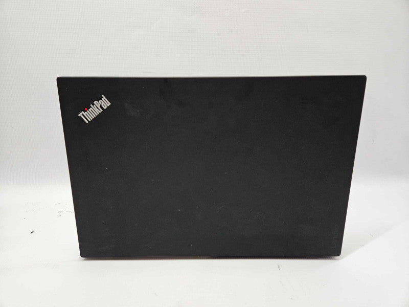 Lenovo ThinkPad X1 Carbon / i7 7500U / 8GB RAM / 256GB SSD / 14\\"