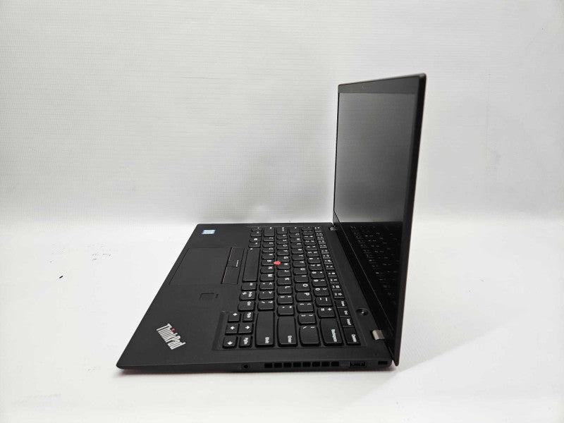 Lenovo ThinkPad X1 Carbon / i7 7500U / 8GB RAM / 256GB SSD / 14\\"