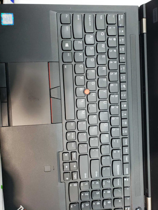 Lenovo ThinkPad P52 intel i7-8850H @ 2.60GHz 16GB Ram 256GB M.2 Quadro P1000