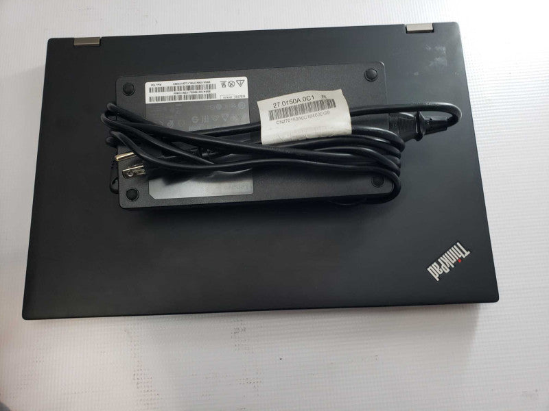 Lenovo ThinkPad P52 intel i7-8850H @ 2.60GHz 16GB Ram 256GB M.2 Quadro P1000