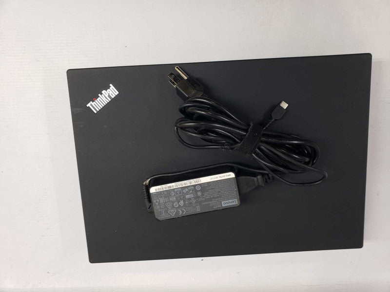 Lenovo ThinkPad T490 intel i7-8565U @ 1.80GHz / 8GB Ram / 256GB M.2