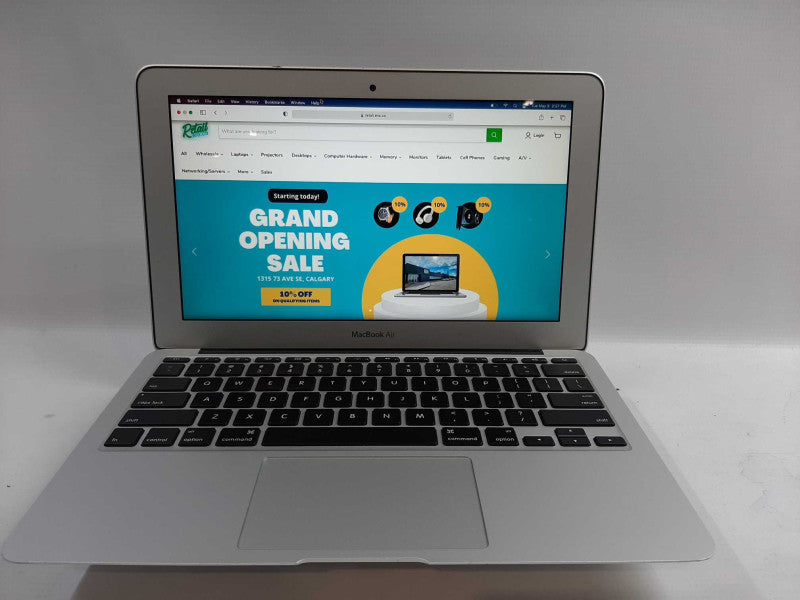 MacBook Air 11-inch Early 2014 with Intel i5 CPU 4GB RAM & 128GB Storage Q