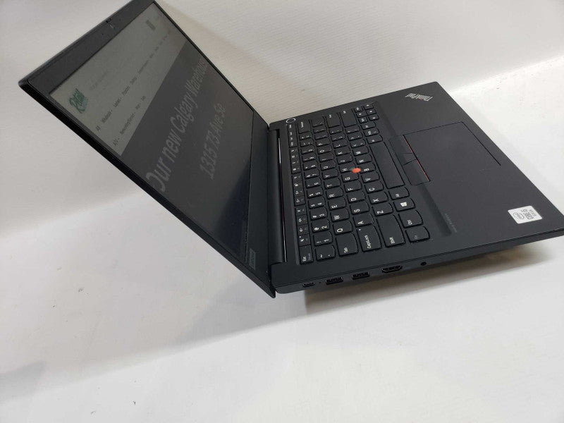 Lenovo ThinkPad E14 intel i5-10210U @ 1.60GHz / 8GB Ram / 256GB M.2
