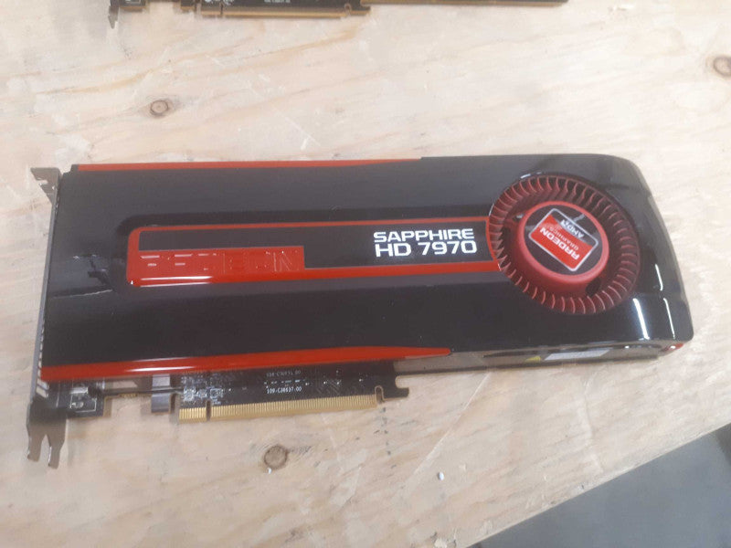 AMD radeon sapphire hd 7970 graphics card Q