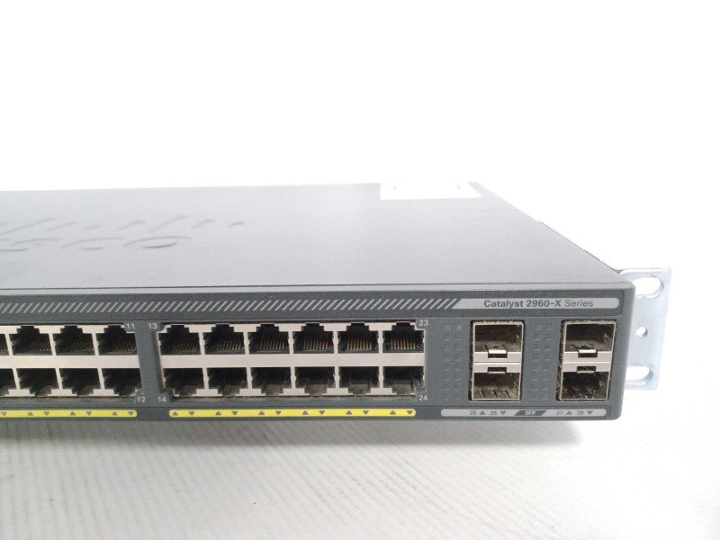 CISCO WS-C2960X-24TS-L Managed Switch 24x 1GB & 4x 1GB SFP Q_