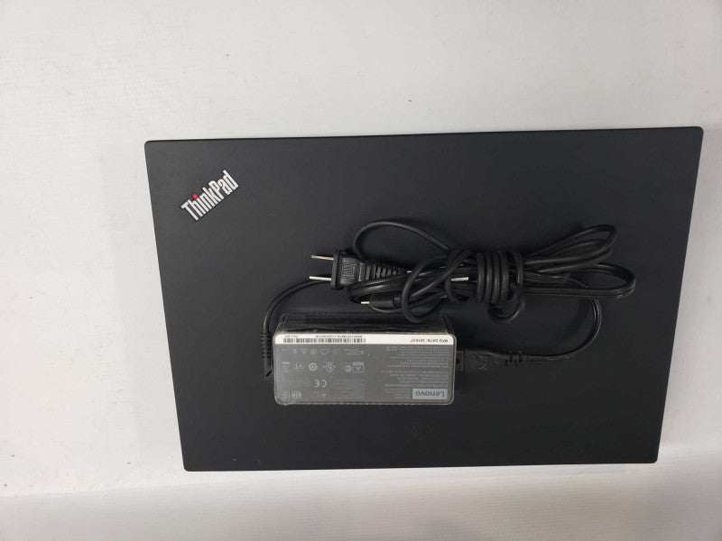 Lenovo ThinkPad T490 intel i7-8565U @ 1.60GHz / 8GB Ram / 256GB M.2