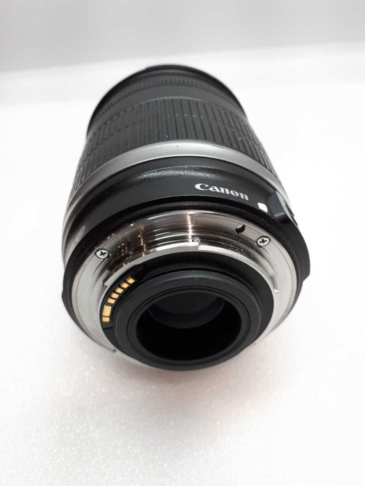 Canon EF-S 18-200mm Lens 8252501005- See notes  &