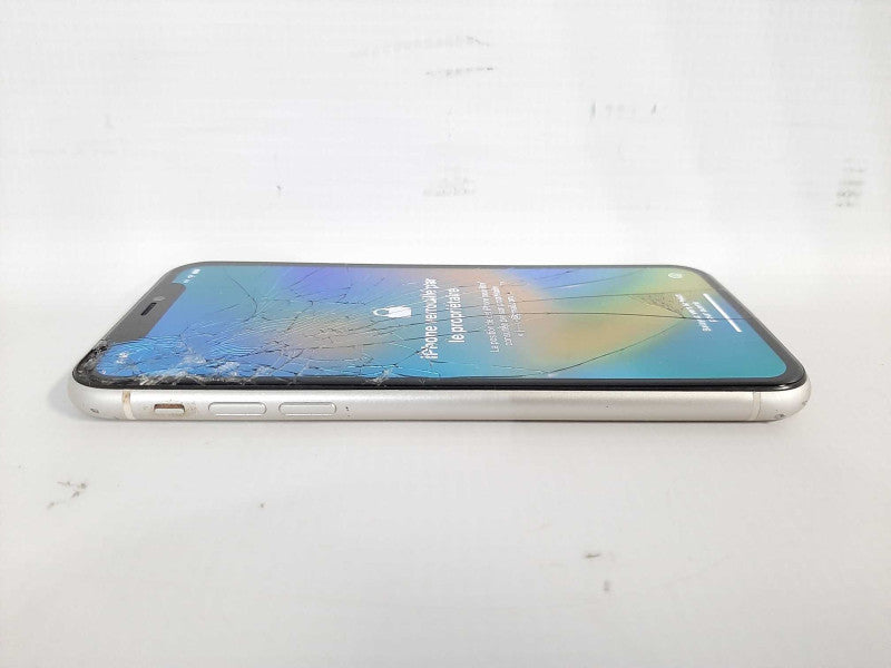 Apple iPhone 11 128GB - White READ $
