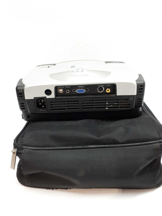 ViewSonic PJ402D DLP Portable Projector with carry case !
