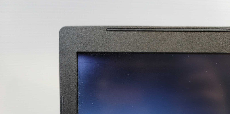 Lenovo V330 15\\" AMD Ryzen 5 2500u, 6GB DDR4, 480GB SSD **Read