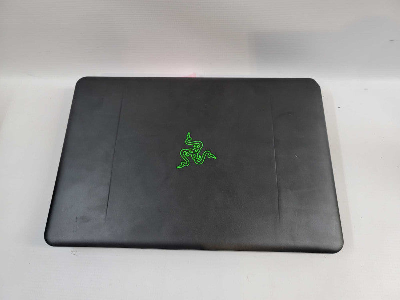 Razer Blade RZ09-01953 14\\" 16GB DDR4, 2GB GeForce GTX 1060, 1TB SSD