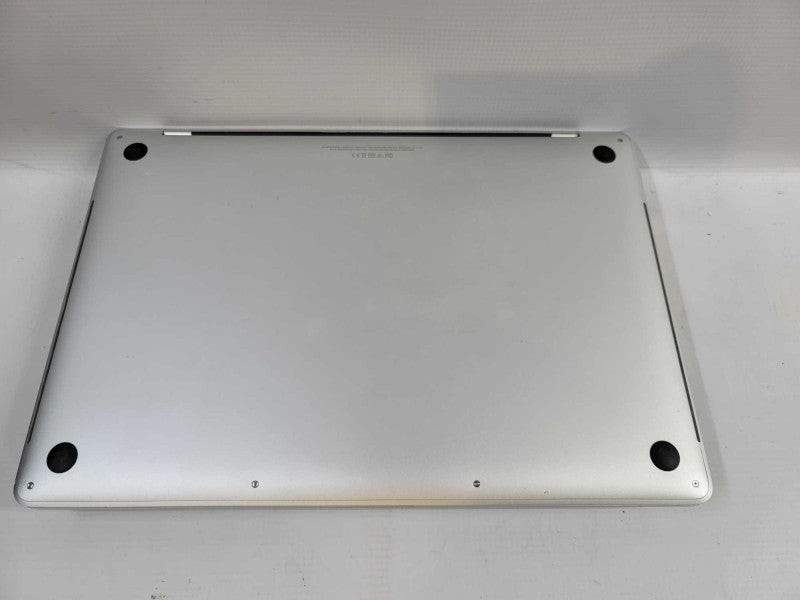 Macbook Pro 2018 15\\" i7-8750H, 16GB DDR4, 250GB SSD **READ**