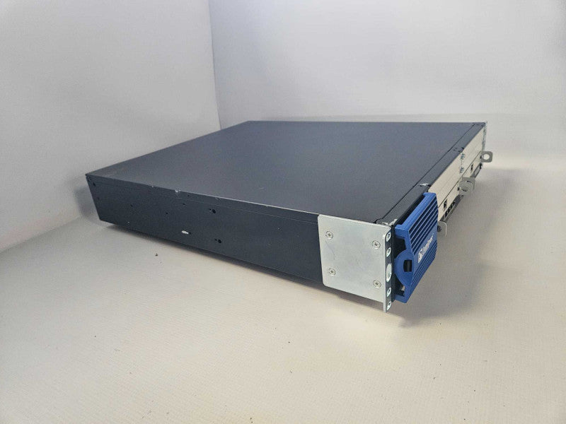 Juniper SSG-550M-SH 500 Series 4x 1 Gigabit RJ-45 6x Module Slot Gateway )