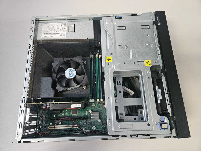 Lenovo ThinkStation P300 1 x Xeon E3-1241 v3 @ 3.50GHz 4GB Ram  )