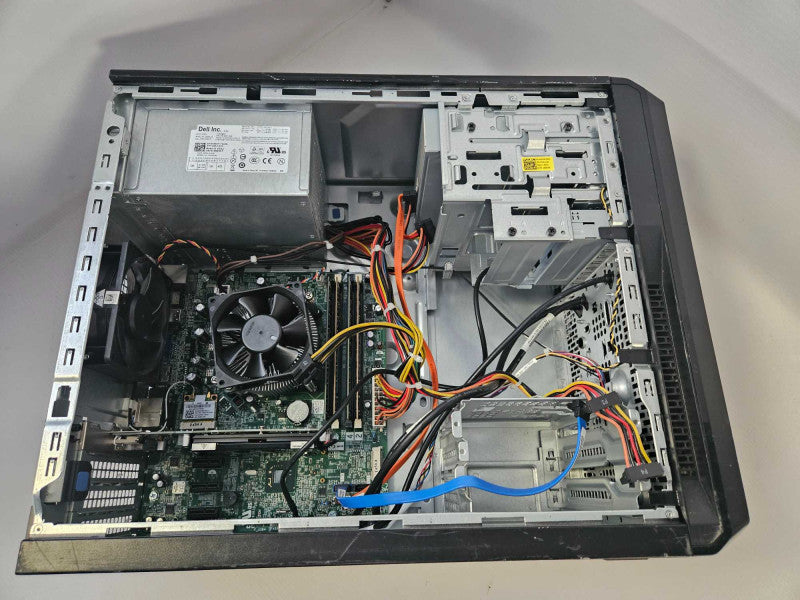 Dell Vostro 470 Desktop  i7-3770 @ 3.40GHz 12 GB Ram Radeon 7570 GPU )