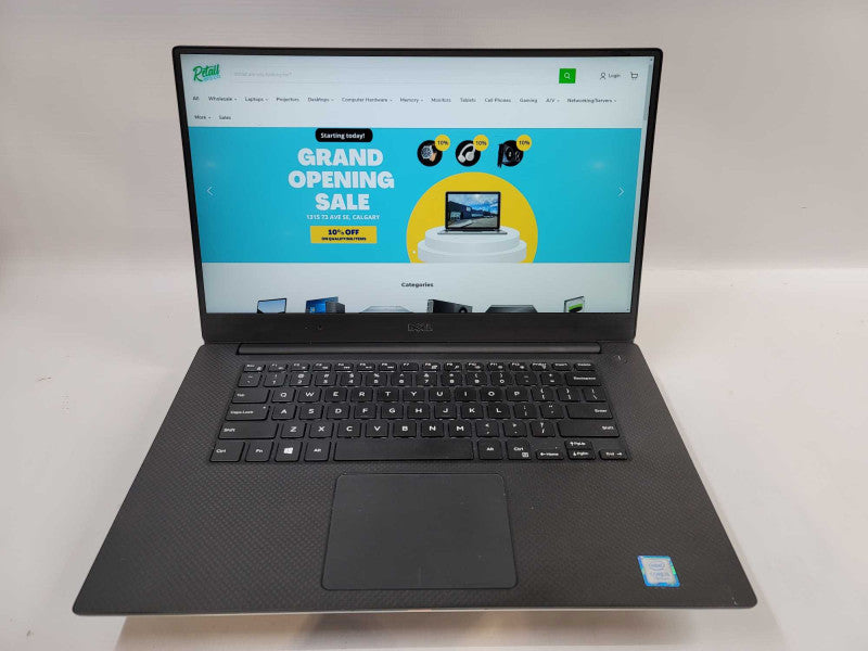 Dell XPS 9560 15\\" i5-7300HQ, 4GB GeForce GTX 1050, 8GB DDR4