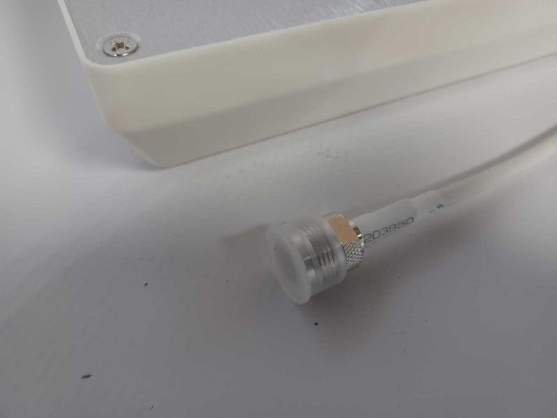 Uniden Indoor Panel Directional Antenna 700~2500 MHZ UNI-374 _