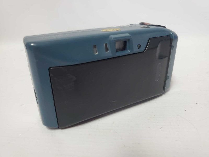 YASHICA AF NINJA STAR 32 mm Vintage Camera |