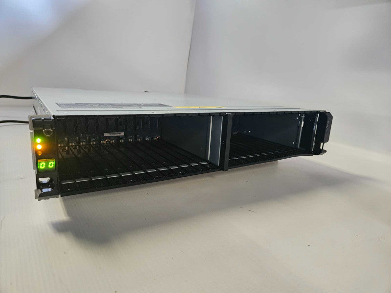 ThinkSystem DS4200 Type 4617 With 2x Ga3 Modules )