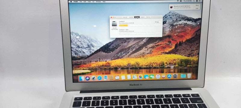 Apple Macbook Air 13\\" Mid 2015 I5 @ 1.6 GHZ 8Gb RAM 256Gb SSD