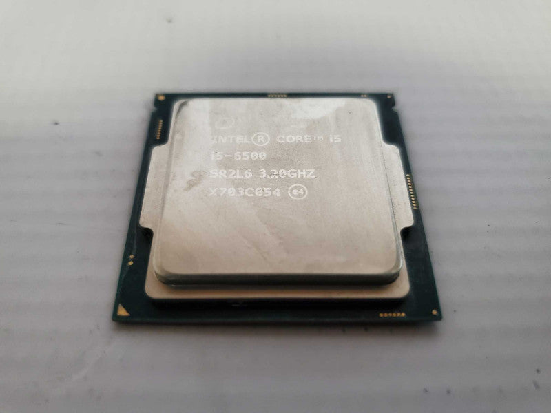 Intel Core i5-6500 @ 3.20GHz [SR2L6] Q(
