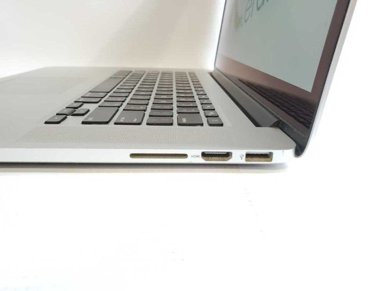MacBook Pro 2015 15\\" Core i7-4870HQ @ 2.2GHz 16GB DDR3 250GB SSD M370x 2GB [Read] (
