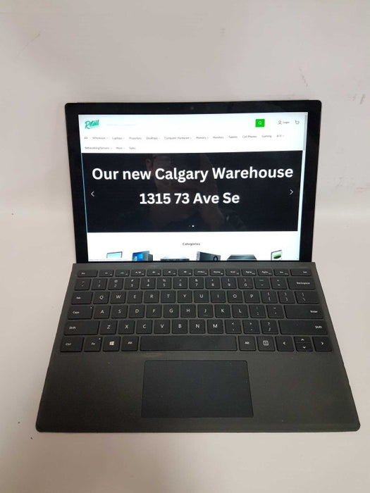 Surface Pro 7 i5-1035G7 @ 1.10ghz / 8gb ram / keyboard - READ #