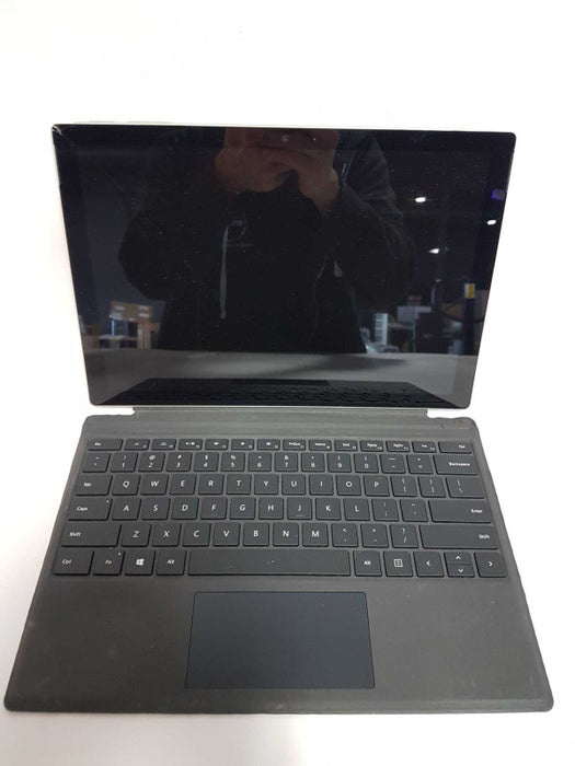Surface Tablet Pro 6 I5-8350U @ 1.70ghz / 8GB Ram / READ #