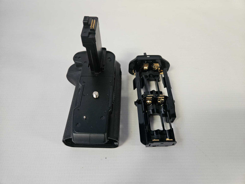 BG-E5 Vertical Battery Grip Holder for Canon EOS 450D 500D 1000D Rebel XS XSI )