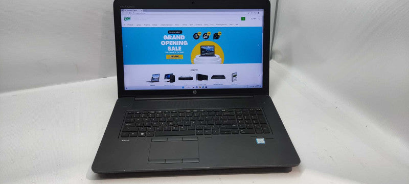 HP ZBook i7-7820HQ 16GB RAM 512GB SSD NVIDIA Quadro M2200 4GB