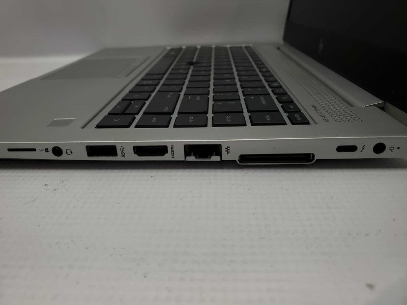 HP EliteBook 840 G5 Core i7-8650U @ 1.9GHz 16GB DDR4 250GB SSD [Read] (