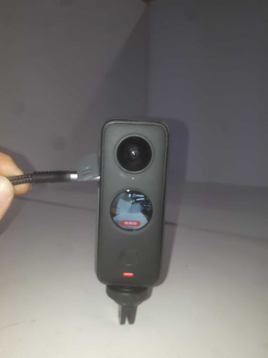 Insta360  One X2  & 32GB memory card