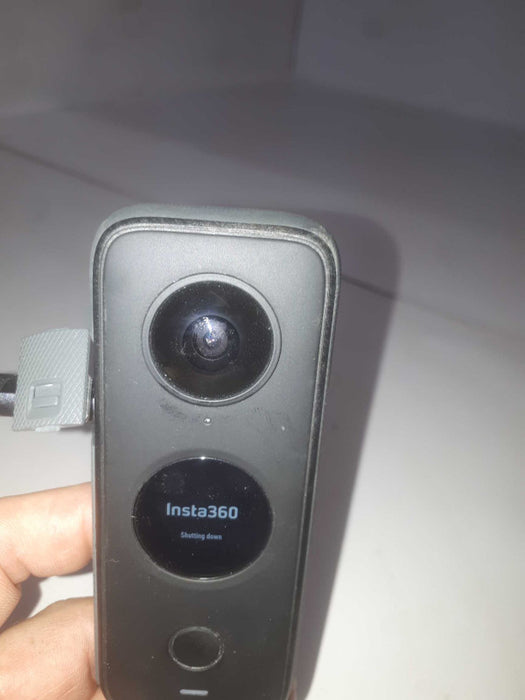 Insta360  One X2  & 32GB memory card