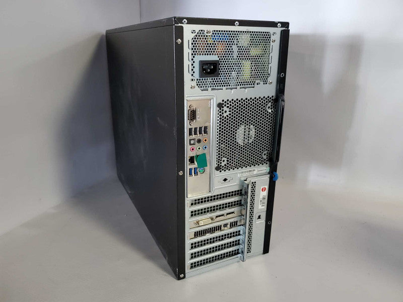 SuperMicro X9DAi E-ATX 2x Xeon E5-2670 @ 2.6GHz 64GB DDR3 4x 2.5\\" No HDD (
