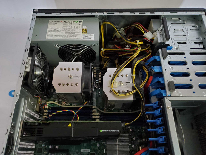 SuperMicro X9DAi E-ATX 2x Xeon E5-2670 @ 2.6GHz 64GB DDR3 4x 2.5\\" No HDD (