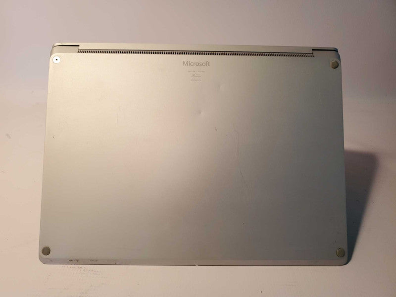 Microsoft Windows Surface 1769 i7-7660U @ 2.50ghz 8GB DDR3 256GB SSD (