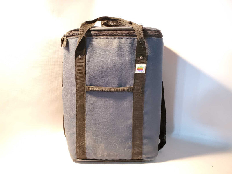 Macintosh Plus 1MB + Mouse + Keyboard + Bag (