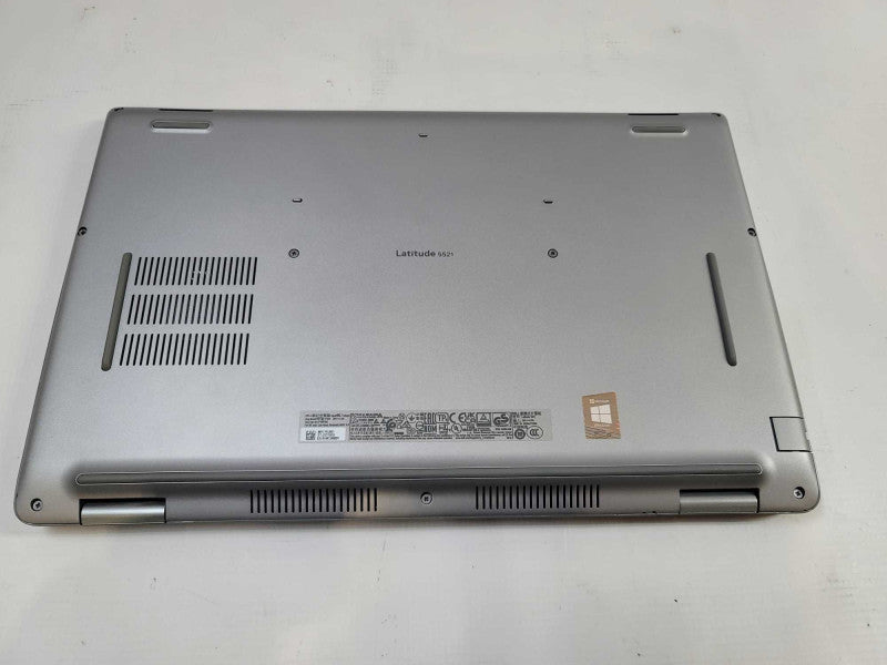 Dell Latitude 5521 i5-1135G7, 16GB DDR4, 256GB SSD **NO AC