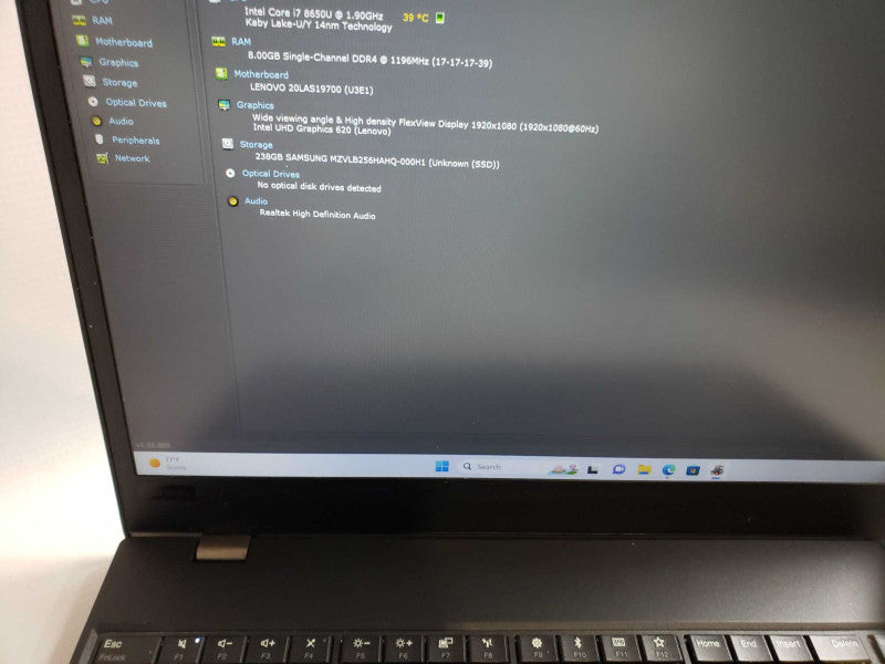 Lenovo ThinkPad T580 intel i7-8650U @ 1.90GHz / 8GB Ram / 256GB M.2