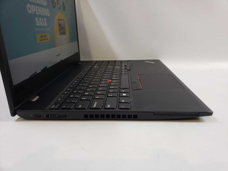 Lenovo ThinkPad T580 intel i7-8650U @ 1.90GHz / 8GB Ram / 256GB M.2