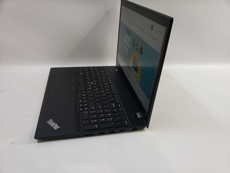 Lenovo ThinkPad T580 intel i7-8650U @ 1.90GHz / 8GB Ram / 256GB M.2