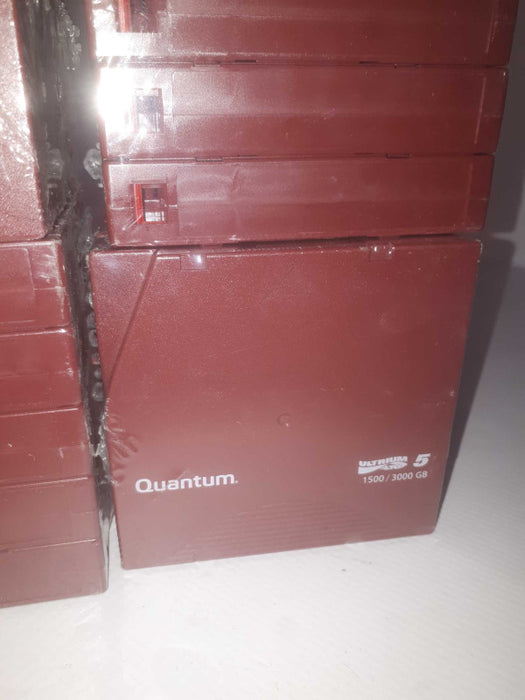 Quantum LTO 5  1500/3000GB sealed QTY 35