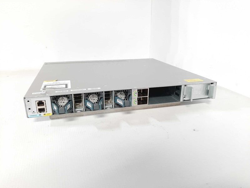 Cisco Catalyst 3850 48 PoE+ WS-C3850-48P-S - Blank Module No PSU $