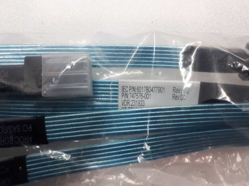 HP 747559-001 - HP Wide MiniSAS to Dual MiniSAS Cable- Assorted models &